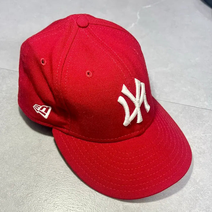 [SOLD OUT] 뉴에라 MLB 양키스 볼캡 모자