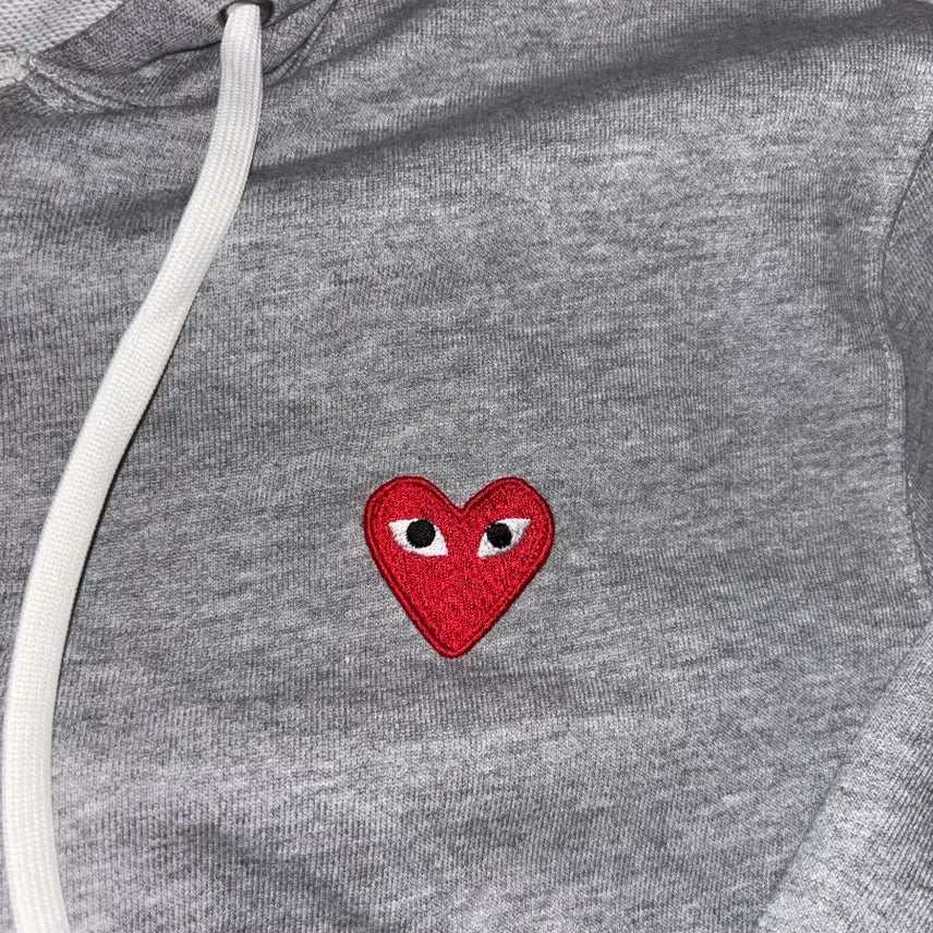 [SOLD OUT] 꼼데가르송 그레이 하트 후드집업 남녀공용S