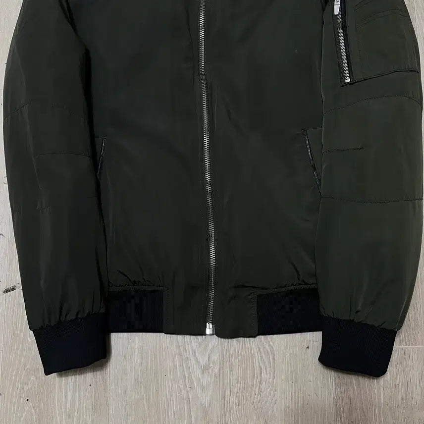 [BUNJANG] ZARA MA-1 Quilted Bomber Jacket M / 자라 MA-1 퀼팅 봄버 항공점퍼 M/95