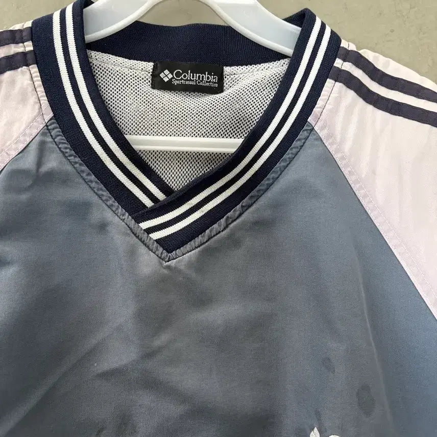 [SOLD OUT] 만원샵 컬럼비아 재팬 로고 웜업 M