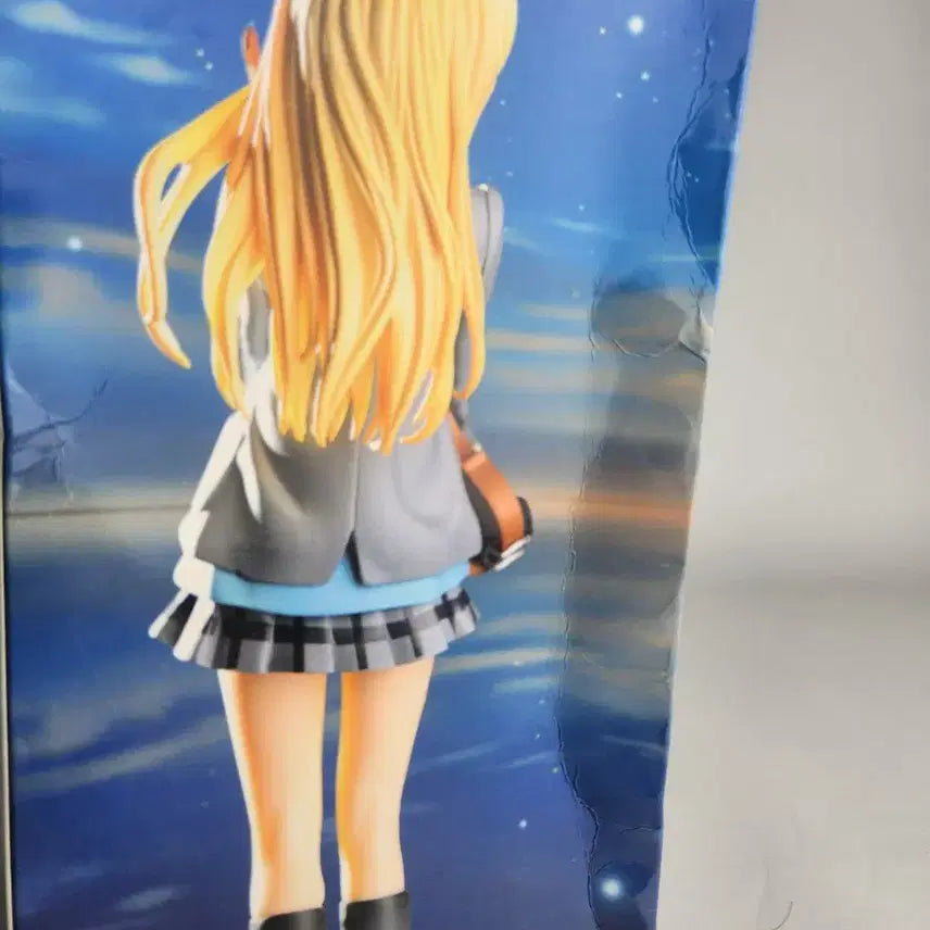[BUNJANG] Your Lie in April Kaori Miyazono Violin Figure / 4월의 거짓말 카오리 미야노조 바이올린 피규어