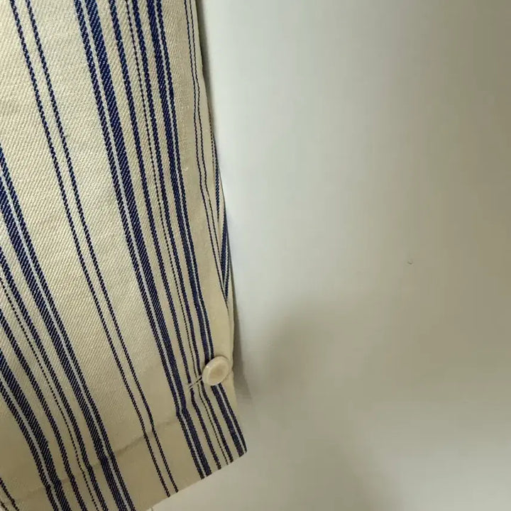 [BUNJANG] Ivory Striped Jacket / 잉크 스트라이프 아이보리자켓