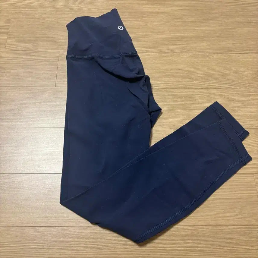 [SOLD OUT] 룰루레몬 얼라인 레깅스 블랙/그레이카키/네이비 s