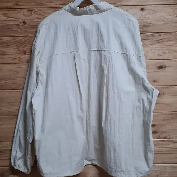 [SOLD OUT] 더 앳지 셔츠형 바스락 자켓