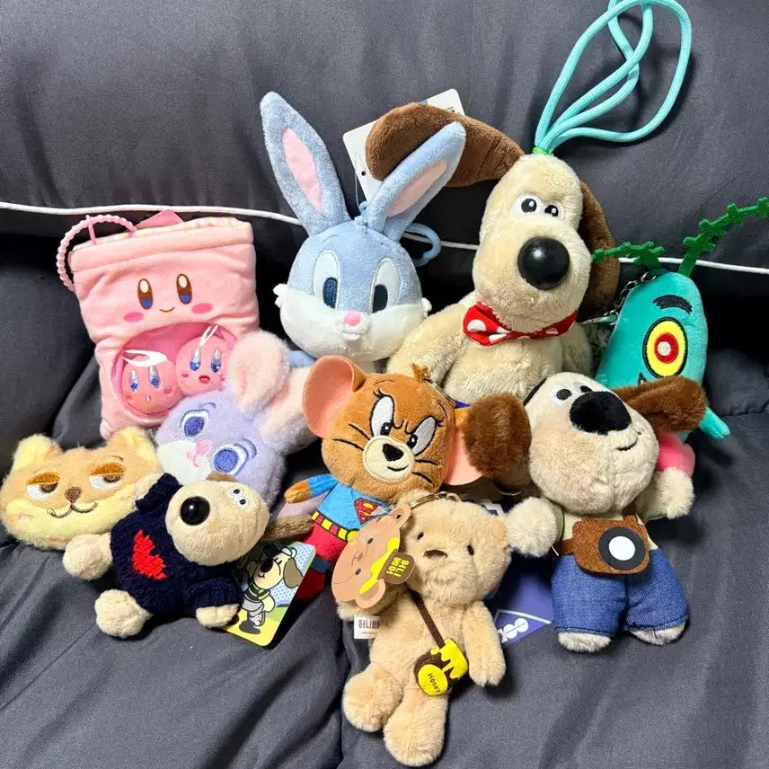 [BUNJANG] Various Character Plush Keyring Bundle / 별의커비 벅스버니 그로밋 닉 주디 플랑크톤 톰과제리 인형 키링 일괄
