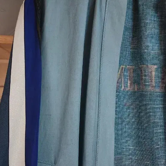 [BUNJANG] Benetton Linen Blend Long Jumper / 베네통 린넨 혼방 롱 점퍼 그린