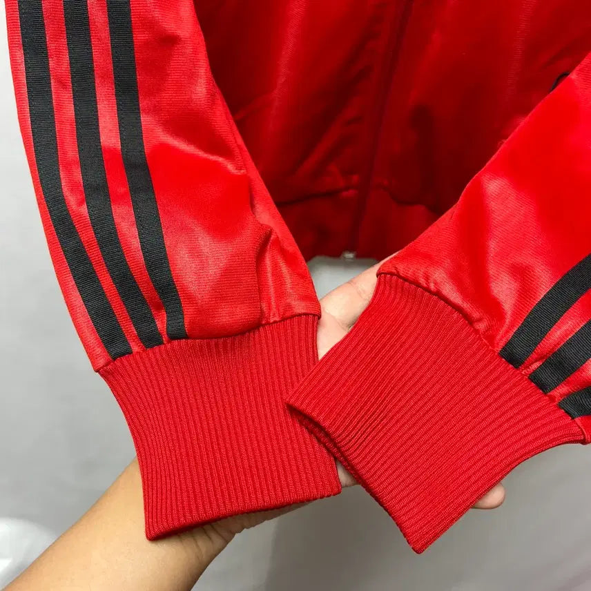 [SOLD OUT] [정품/90] 아디다스 유로파 칠레 레드블랙 검빨 트랙탑/져지