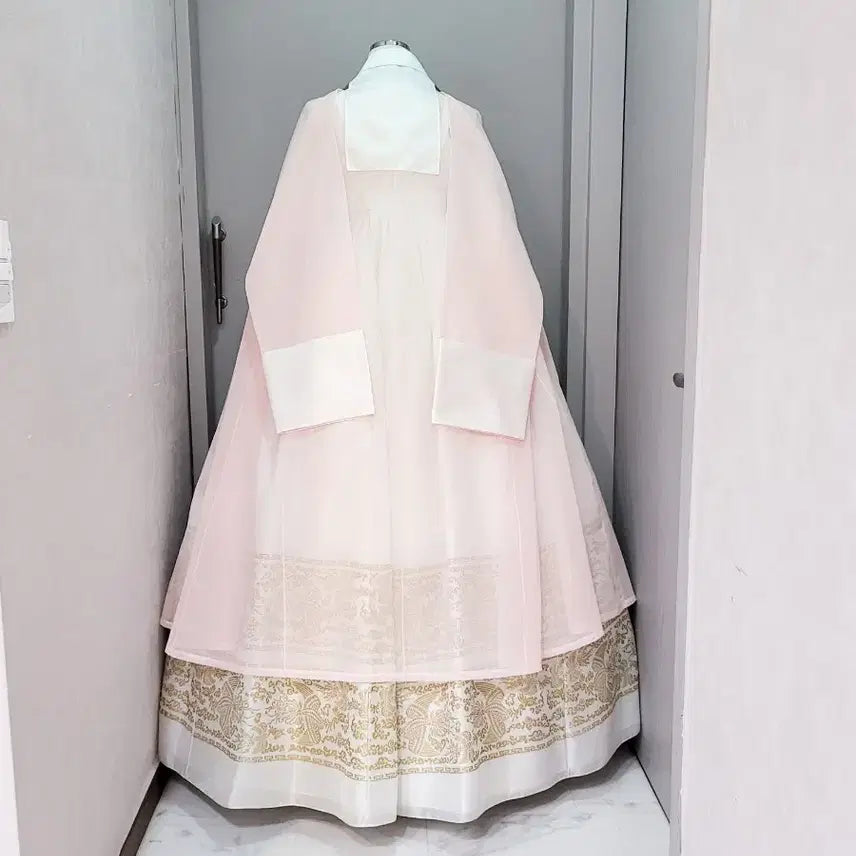 [SOLD OUT] 여성한복 시스루 철릭광폭 원삼 / 광폭 장옷 (노방/실크오간자 참고컷)