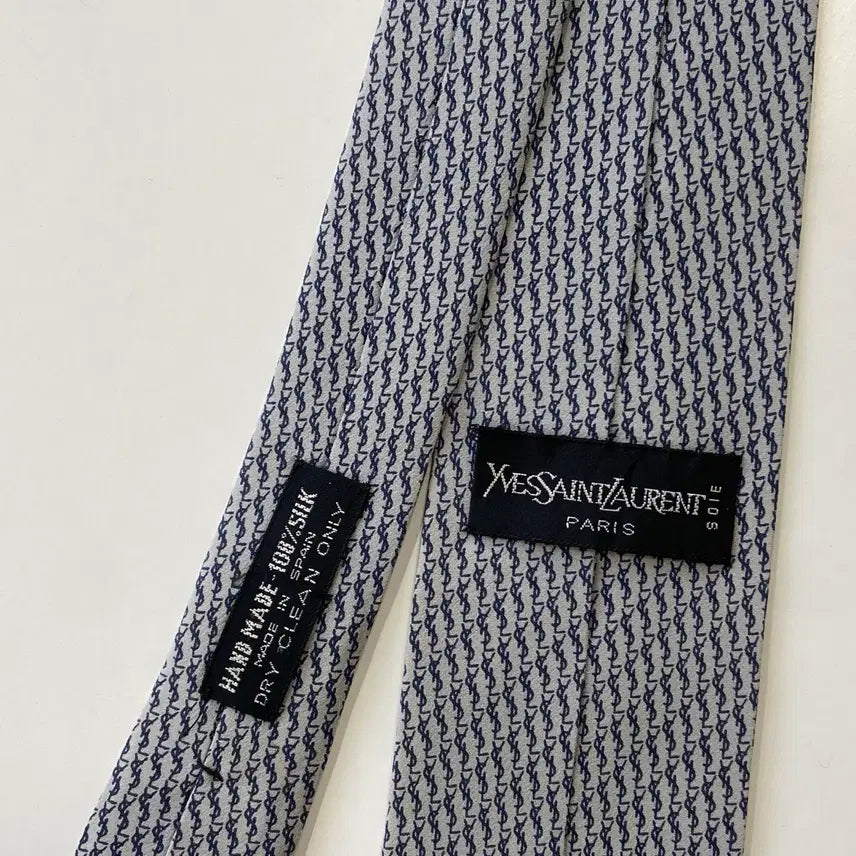[SOLD OUT] YSL 입생로랑  명품 정품 모노그램 넥타이