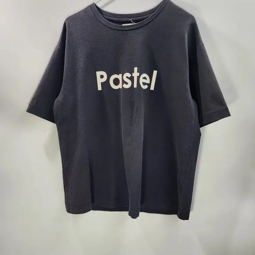 [BUNJANG] STUDIO TOMBOY Pastel Print T-shirt Navy / [FREE] 스튜디오 톰보이 Pastel 프린트 반팔티 네이비 오버핏 2
