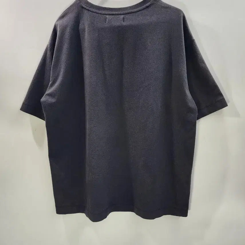 [BUNJANG] STUDIO TOMBOY Pastel Print T-shirt Navy / [FREE] 스튜디오 톰보이 Pastel 프린트 반팔티 네이비 오버핏 2