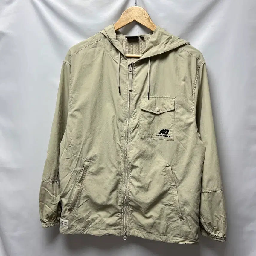 [SOLD OUT] [정품/M] 뉴발란스 트레이닝 베이지 우븐 바람막이