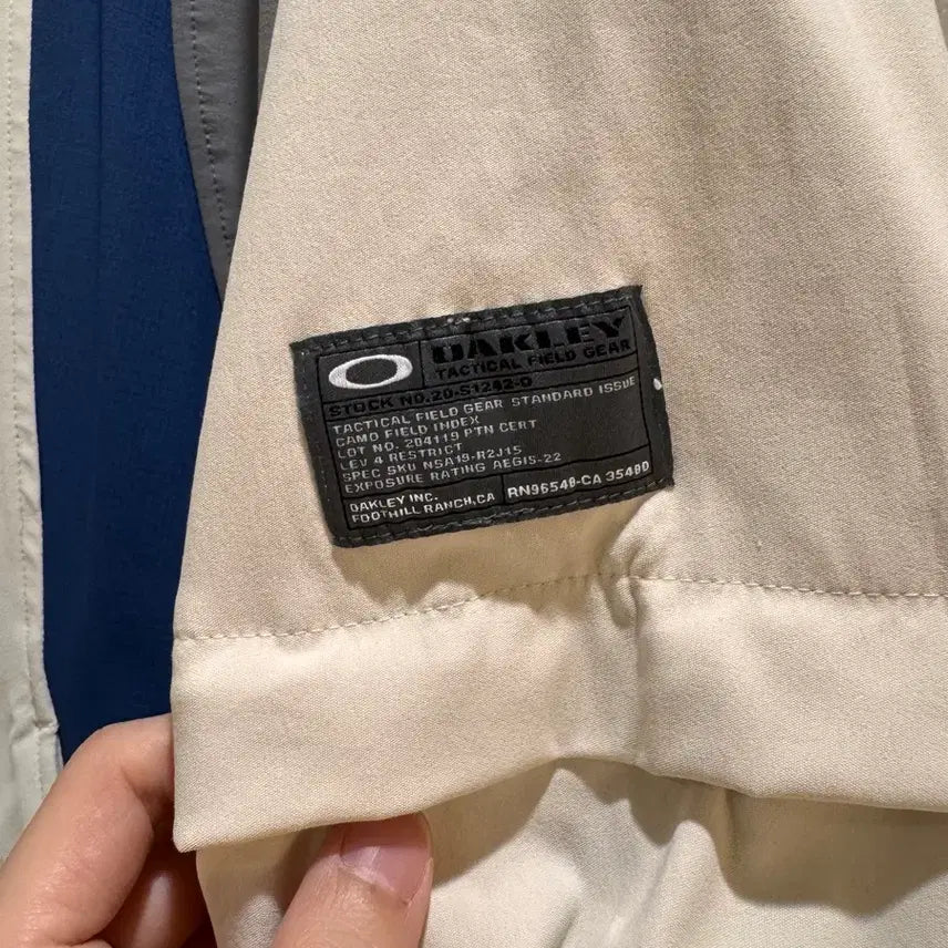 [BUNJANG] Oakley Training Anorak (L) - Cream / L) 오클리 트레이닝 아노락