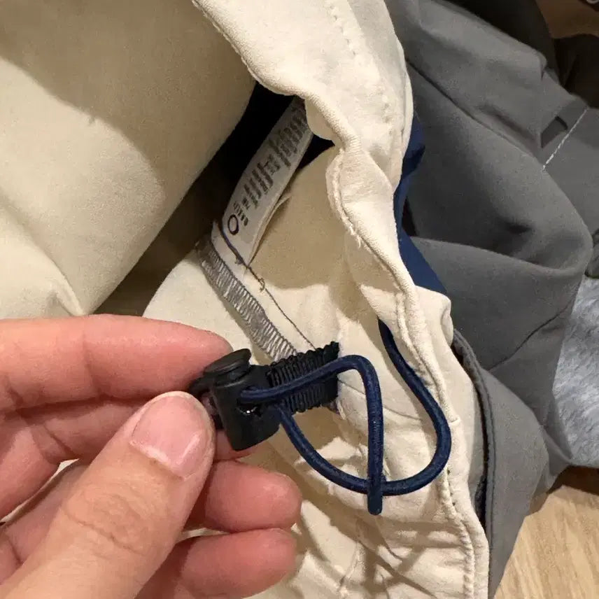 [BUNJANG] Oakley Training Anorak (L) - Cream / L) 오클리 트레이닝 아노락
