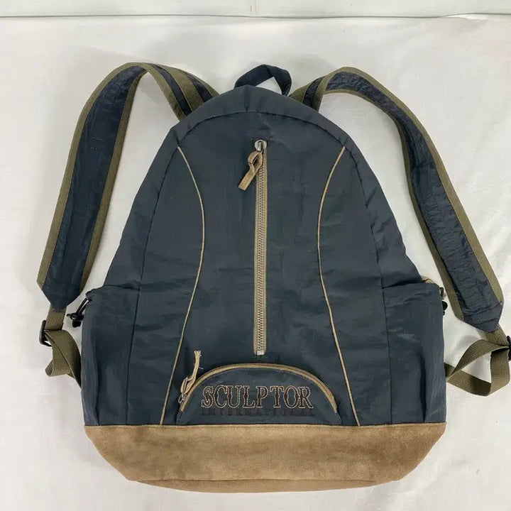 [BUNJANG] Sculptor Old School Slouch Backpack / 스컬프터 올드스쿨 슬라우치 백팩