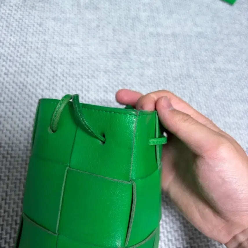 [BUNJANG] Bottega Veneta Cassette Bucket Bag - Green / [ A급 / 미니 ] 보테가베네타 카세트 버킷백 그린