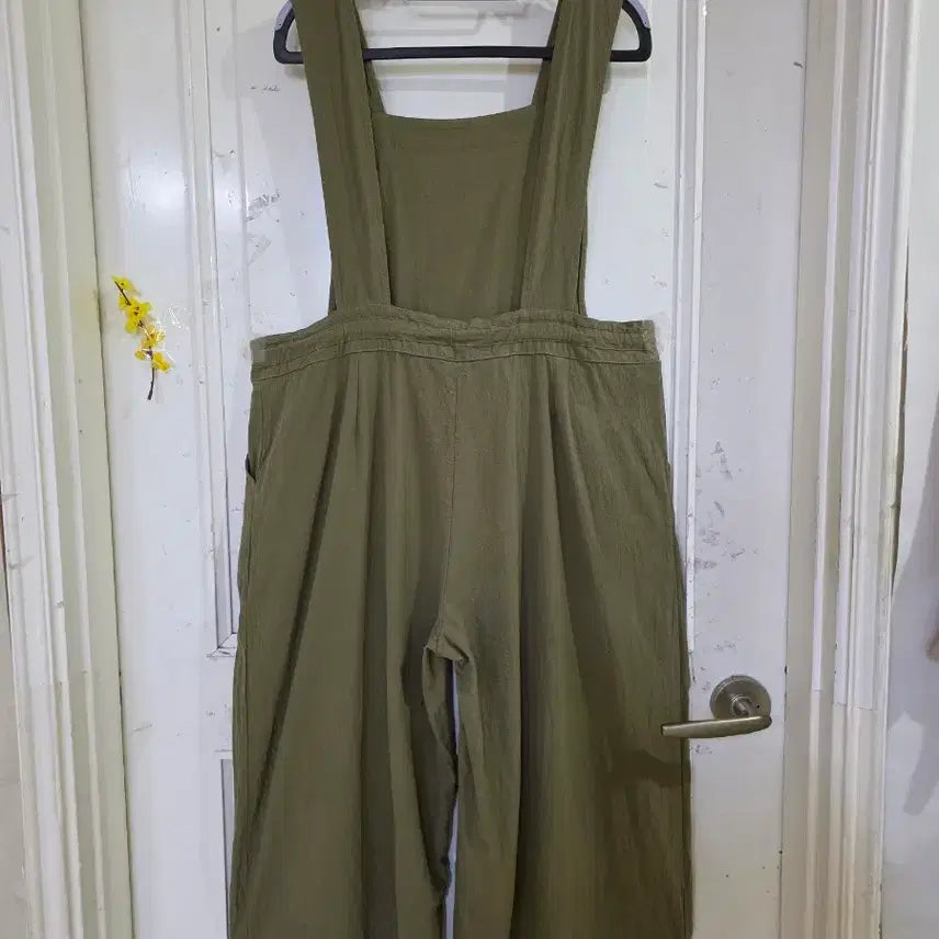 [SOLD OUT] 봄 여름 디자인이쁜 와이드  면  멜빵 통바지  77까지