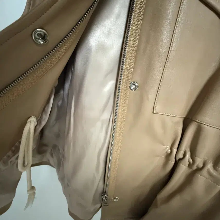 [BUNJANG] Beige Faux Leather Vest / 베이지색 가죽 조끼 베스트 새상품