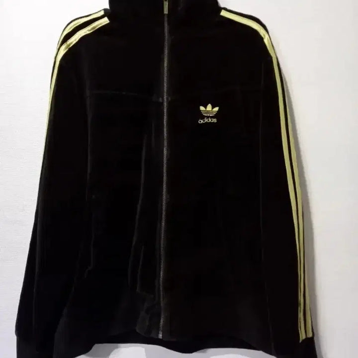 [BUNJANG] Adidas Velvet Black Gold Track Top Jersey Jacket (Size L) / 아디다스 희귀 벨벳 블랙 검골 트랙탑 저지 져지집업 100/L