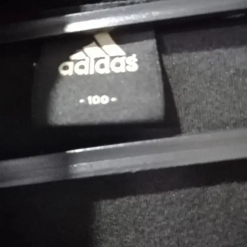 [BUNJANG] Adidas Velvet Black Gold Track Top Jersey Jacket (Size L) / 아디다스 희귀 벨벳 블랙 검골 트랙탑 저지 져지집업 100/L