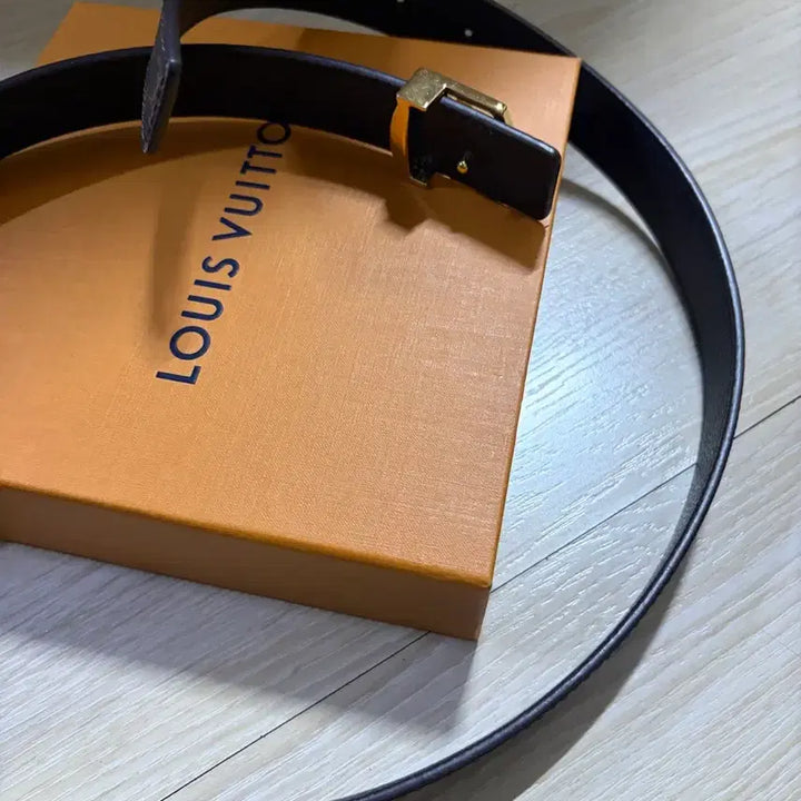 [BUNJANG] LV Monogram Reversible Belt / LV 모노그램 양면벨트