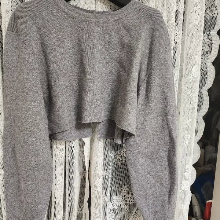 [BUNJANG] Gray Crop Long Sleeve Knit Top / 회색 크롭 긴팔 니트