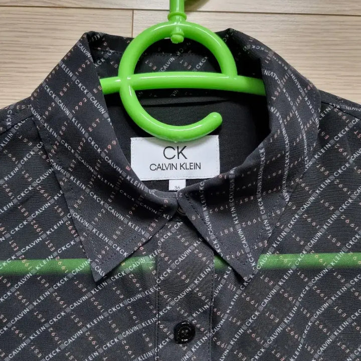 [BUNJANG] Calvin Klein Patterned Shirt - Black Long Sleeve / CK 캘빈클라인 패턴 셔츠 블랙 긴팔