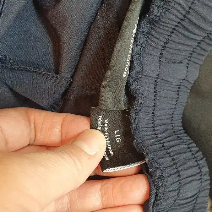 [BUNJANG] Calvin Klein Nylon Training Pants / 캘빈클라인 신형 나일론바지 L