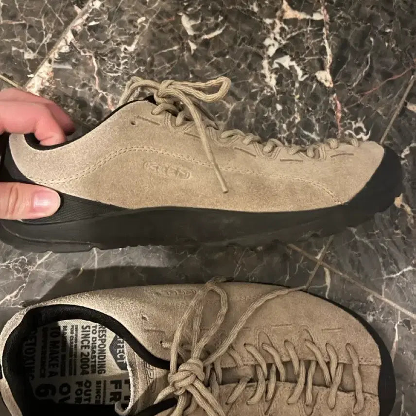 [BUNJANG] Keen Jasper Sneakers Beige (275mm) / 킨 재스퍼 스니커즈 베이지 beige 275사이즈