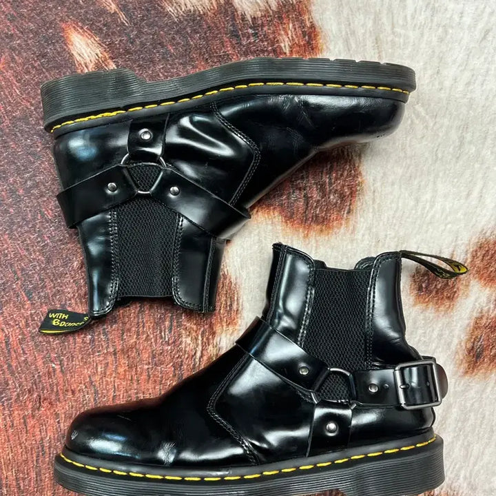 [BUNJANG] Dr. Martens Wincox Harness Motorcycle Chelsea Boots (Black) / [260] 닥터마틴 wincox 윈콕 하네스 모터사이클 첼시부츠 블랙