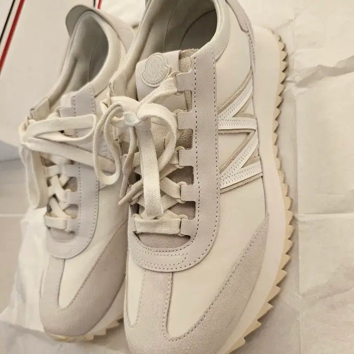[BUNJANG] Moncler Paisi 2 Sneakers / 몽클레르