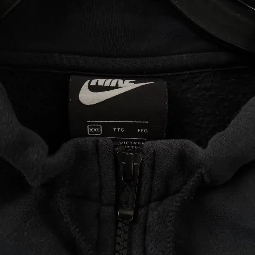 [SOLD OUT] 만원샵 나이키 퓨츄라 후드집업 XXL