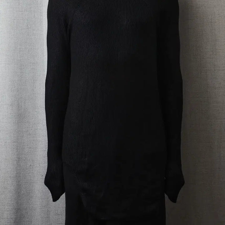 [BUNJANG] Julius FW2024 Coated Wool Knit Top / Julius FW2024 코팅 울 니트 탑