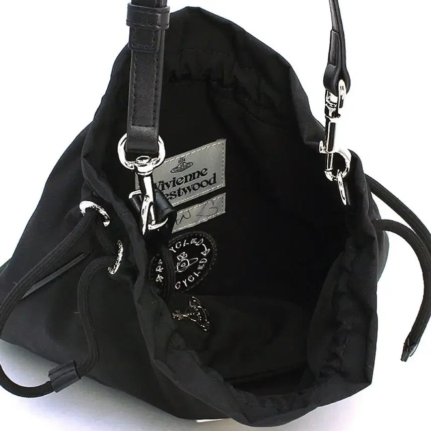 [BUNJANG] Vivienne Westwood Plaque Drawstring Bucket Bag / 비비안웨스트우드 가방 플라크 드로우스트링