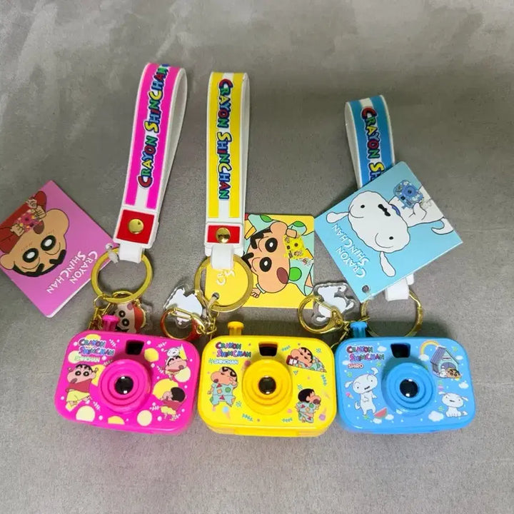 [BUNJANG] Crayon Shin-chan Slide Beam Camera Keyring / 짱구 슬라이드 빔 카메라 키링