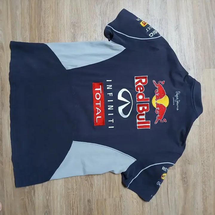 [SOLD OUT] 페페진스 레이싱 레드불 반팔 카라티 스트릿 빈티지 남녀공용