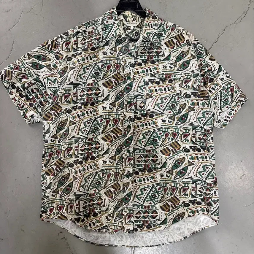 [SOLD OUT] 만원샵 빈티지 90s 패턴 반팔 셔츠 95