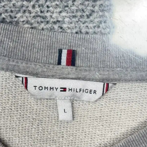 [BUNJANG] Tommy Hilfiger Printed Light Gray Sweatshirt L / 타미힐피거 프린팅 라이트 그레이 맨투맨 L