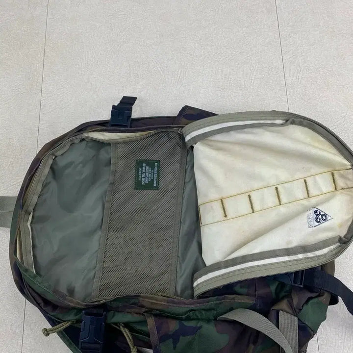 [SOLD OUT] 00s 나이키 acg 카모 카스트 40 백 팩 (Free)