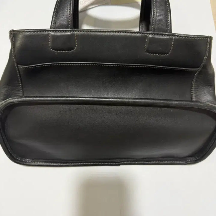 [SOLD OUT] 제목: [정품] 빈티지 코치 블랙 레더 미니 토트백 (보증서 포함)