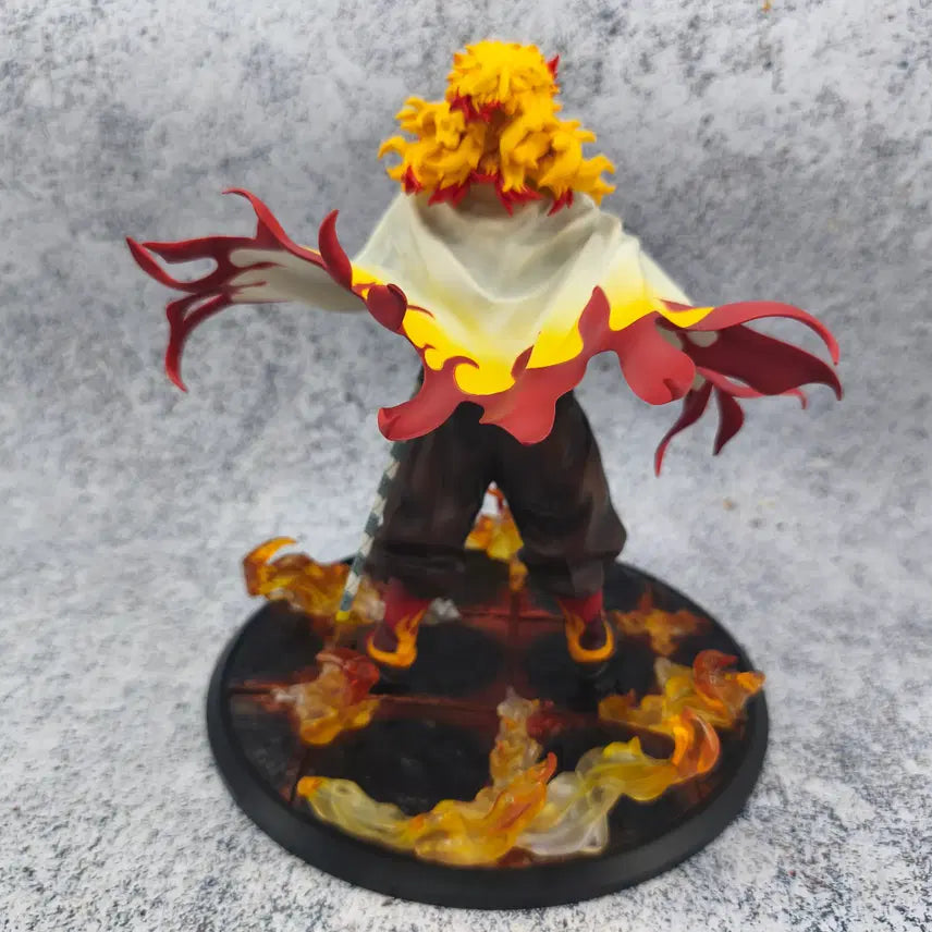 [BUNJANG] Aniplex Demon Slayer: Mugen Train Rengoku 1/8 Figure / 애니플렉스 귀멸의칼날 극장판  무한열차편 렌고쿠 1/8 피규어
