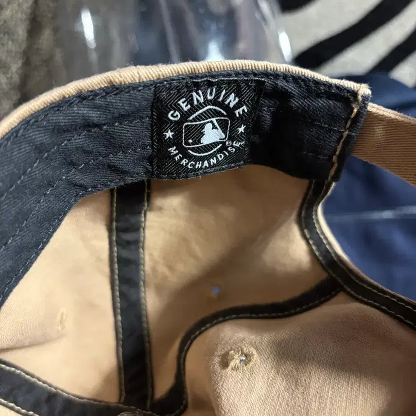 [SOLD OUT] 택포) 미국 구입 47 Brand MLB 리그 로고 NY 볼캡 베이지 모