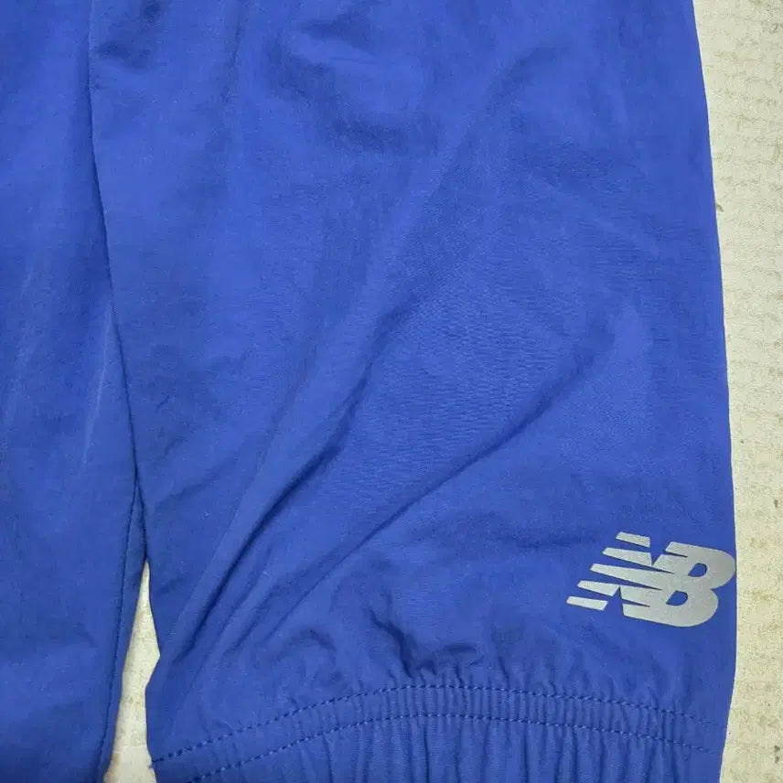 [SOLD OUT] 뉴발란스 아노락 티셔츠 L
