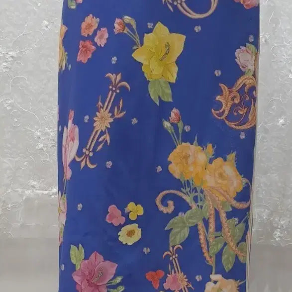 [BUNJANG] DEWL Floral Tight Skirt - Size 26 / DEWL  플라워  타이트스커트  26  새제품