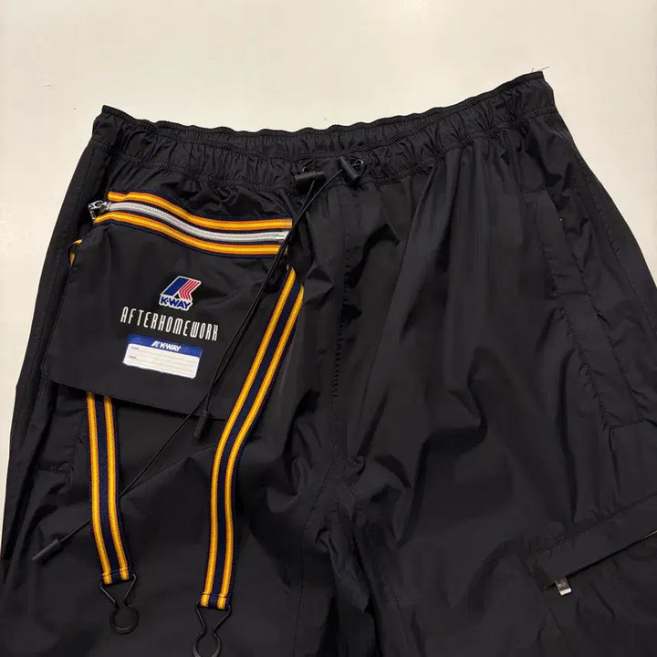 [BUNJANG] KWAY Afterhomework Nylon Track Pants Black / KWAY 까웨 애프터홈워크 나일론 트랙 팬츠 블랙 D740