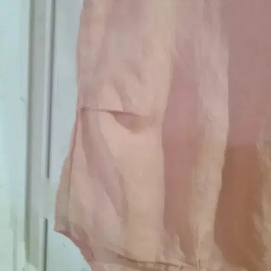 [BUNJANG] Linen Floral Embroidery Pink Blouse / 마  린넨  꽃 자수 반팔 블라우스  깨끗해요 가슴단면 51
