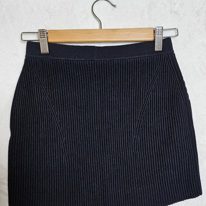 [SOLD OUT] 알로 ALO 블랙 골지 스커트 S(정품,새제품)