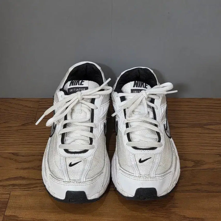[SOLD OUT] (235) 나이키 이니시에이터 운동화