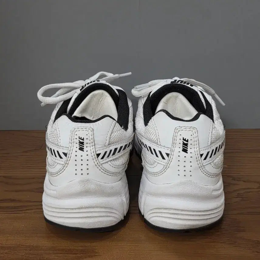 [SOLD OUT] (235) 나이키 이니시에이터 운동화