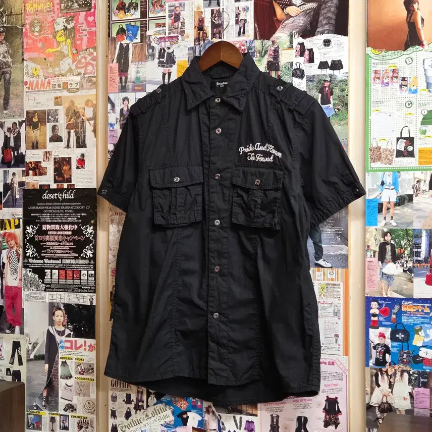 [SOLD OUT] JPN 크레이지 데빌 투포켓 자수 반팔 셔츠